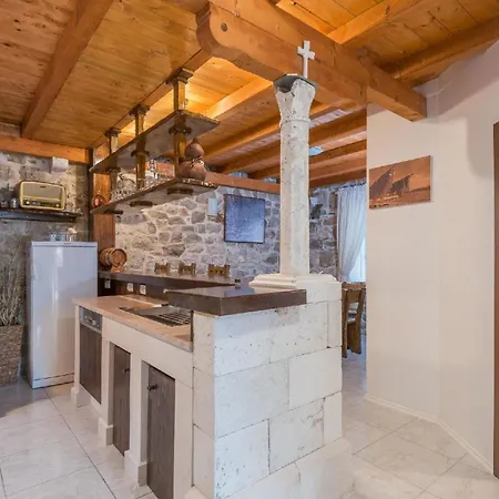 Ferienhaus Fuer 5 Personen Und 1 Kind In Stankovic Bei Orebic, Dalmatien Sueddalmatien Orebić