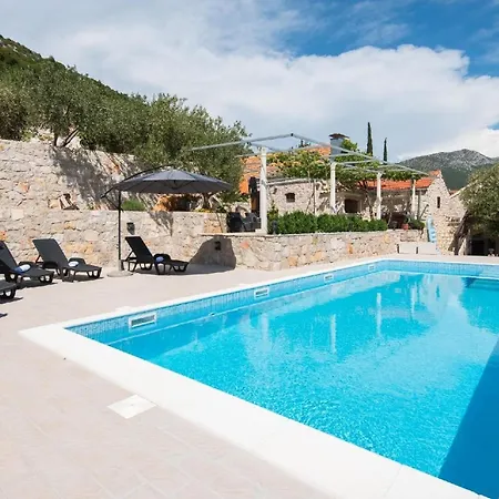 Tatil Evi Ferienhaus Fuer 5 Personen Und 1 Kind In Stankovic Bei Orebic, Dalmatien Sueddalmatien Orebić